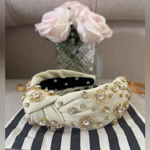 Lele Sadoughi Flower Embellished Knotted Headband